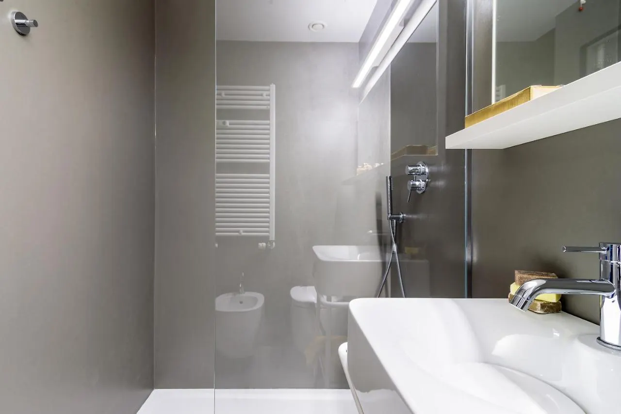 ميلان Homeathotel - San Nazaro 0*,